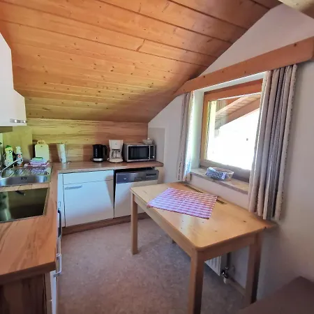 Haus Steinkarblick Und Berghaeusl Berwang