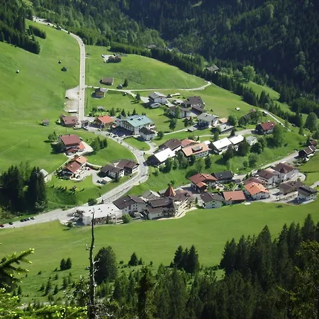 Haus Steinkarblick Und Berghaeusl Vendégház