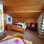 Haus Steinkarblick Und Berghaeusl 3*