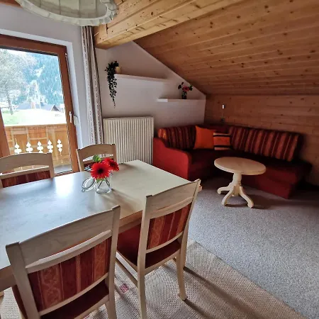 Haus Steinkarblick Und Berghaeusl Гостевой дом 3*